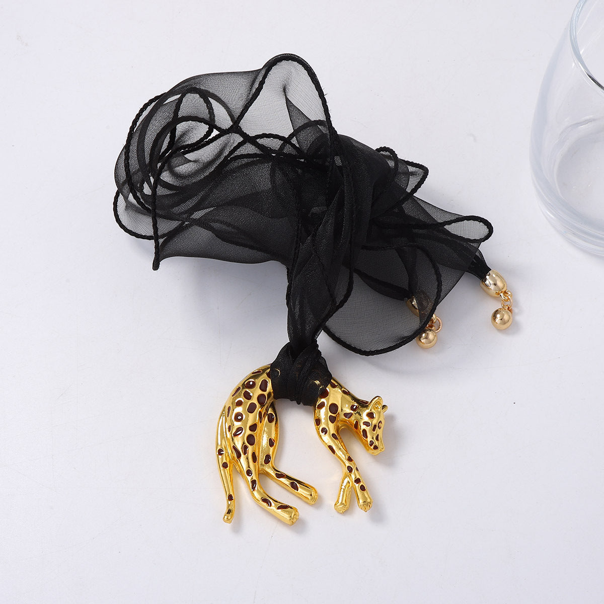 Charming Piece for Any Occasion