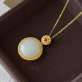 Classic Silver Necklace with Timeless Appeal