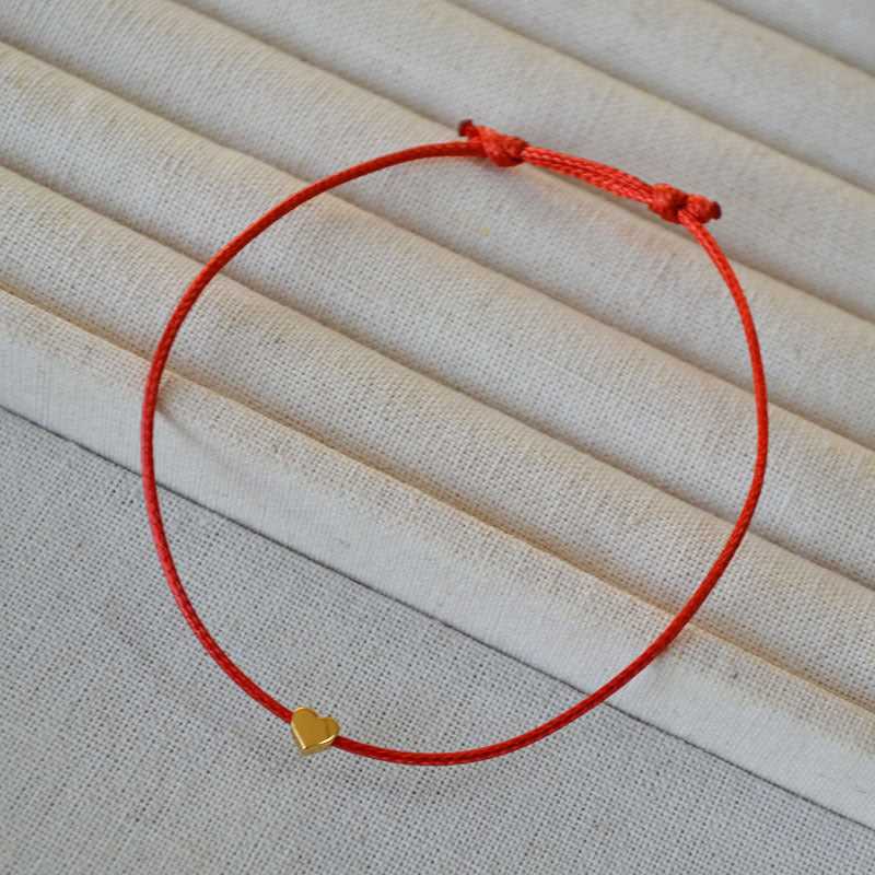 Romantic Gold Bracelet for Special Moments
