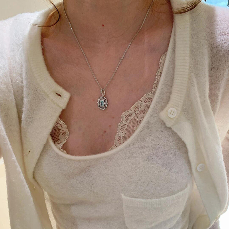 Elegant Piece for Every Occasion