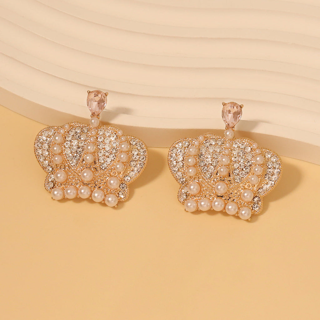 Delicate Artisan Pearl Earring