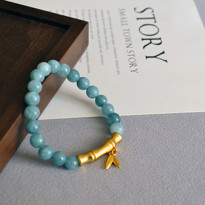 Classic Gold Necklace with Timeless Appeal