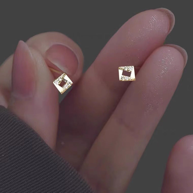Elegant Earring for Every Occasion