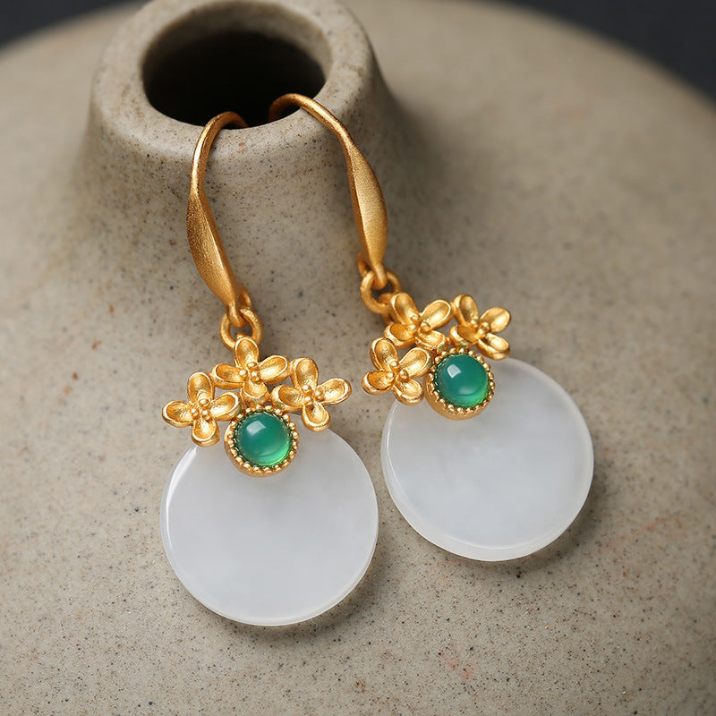 Beautiful Gold Earring with Unique Style