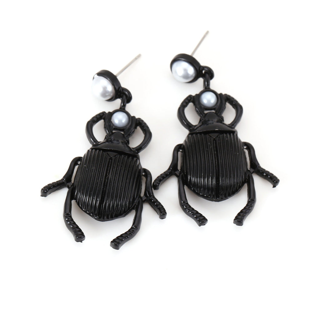 Elegant Gold Earring for Every Occasion
