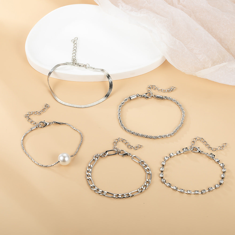 Stunning Pearl Bracelet for Daily Wear