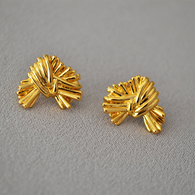 Vintage Handmade Gold Earring