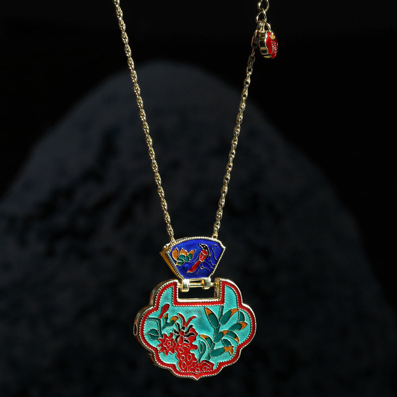Delicate Artisan Gold Necklace