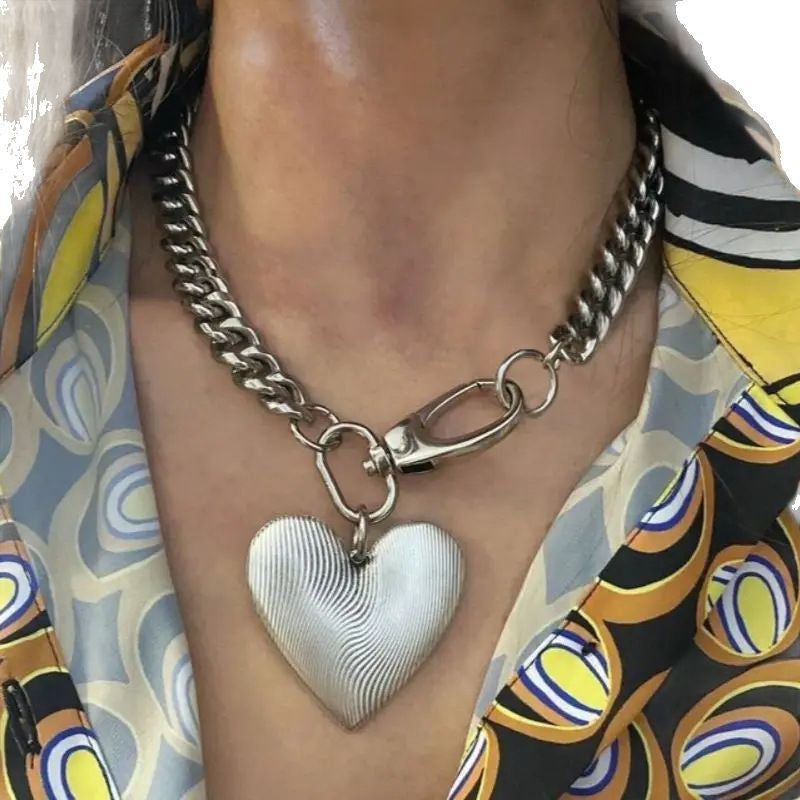 Romantic Necklace for Special Moments