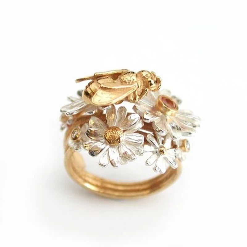 Beautiful Ring with Unique Style
