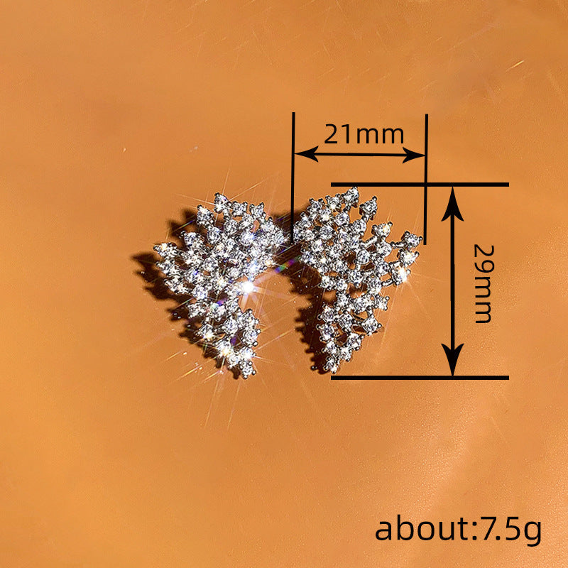 Romantic Earring for Special Moments