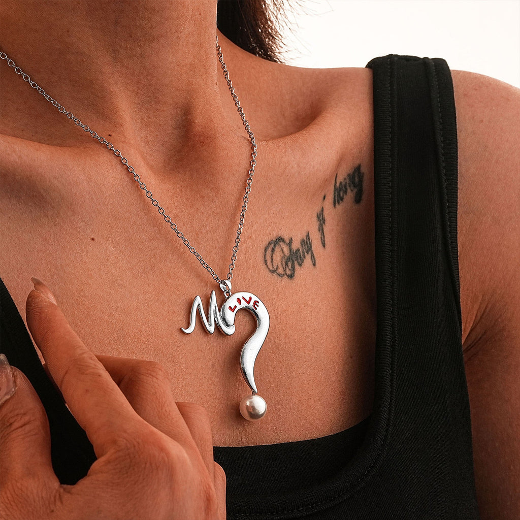 Charming Pearl Necklace for Any Occasion