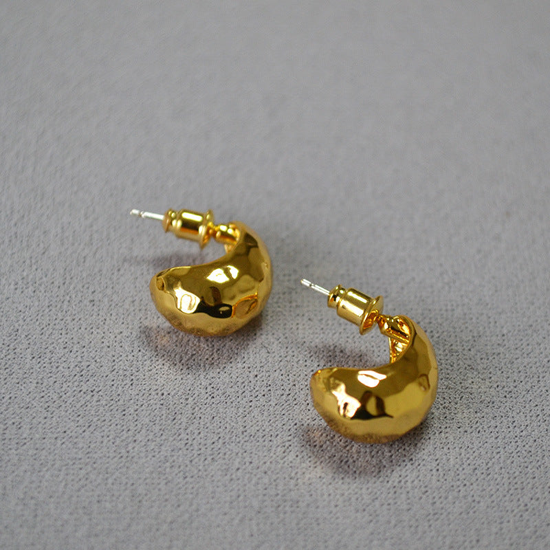 Classic Silver Earring with Timeless Appeal