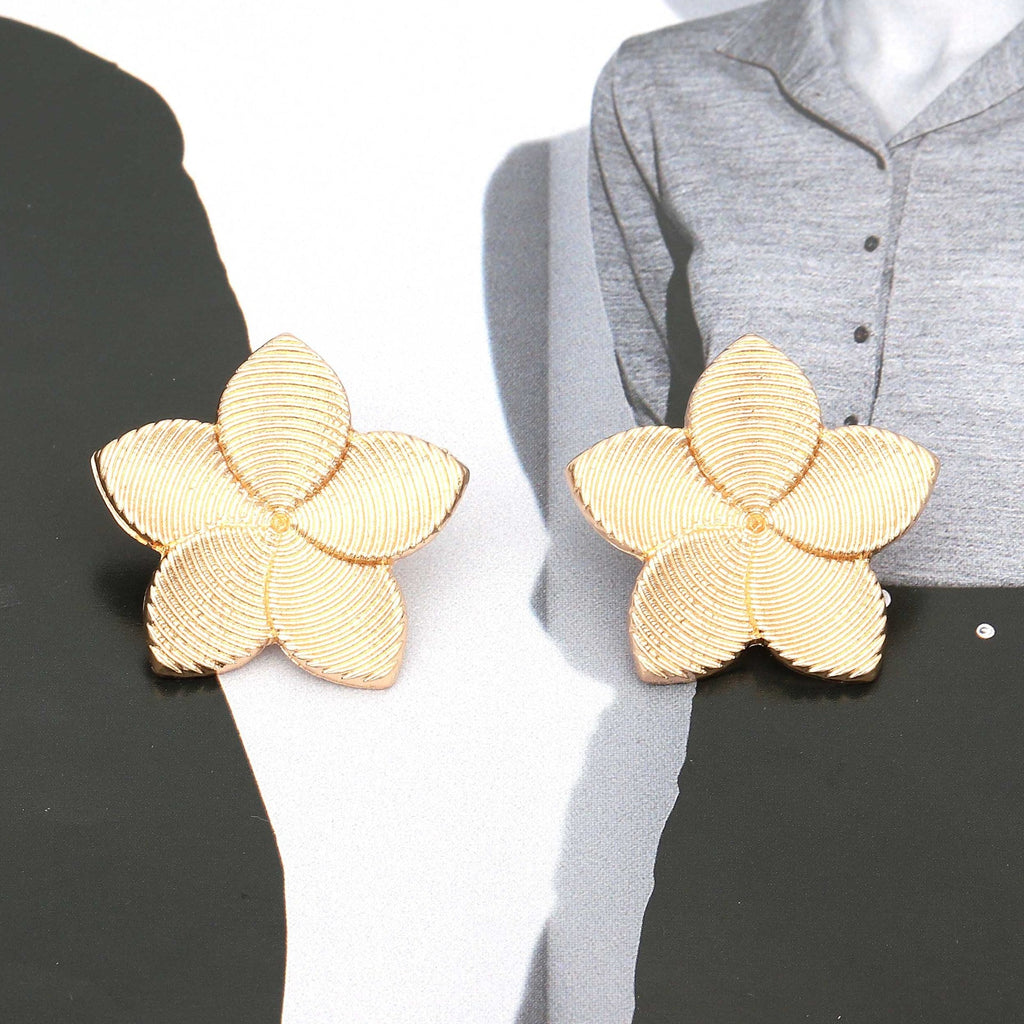 Classic Earring with Timeless Appeal