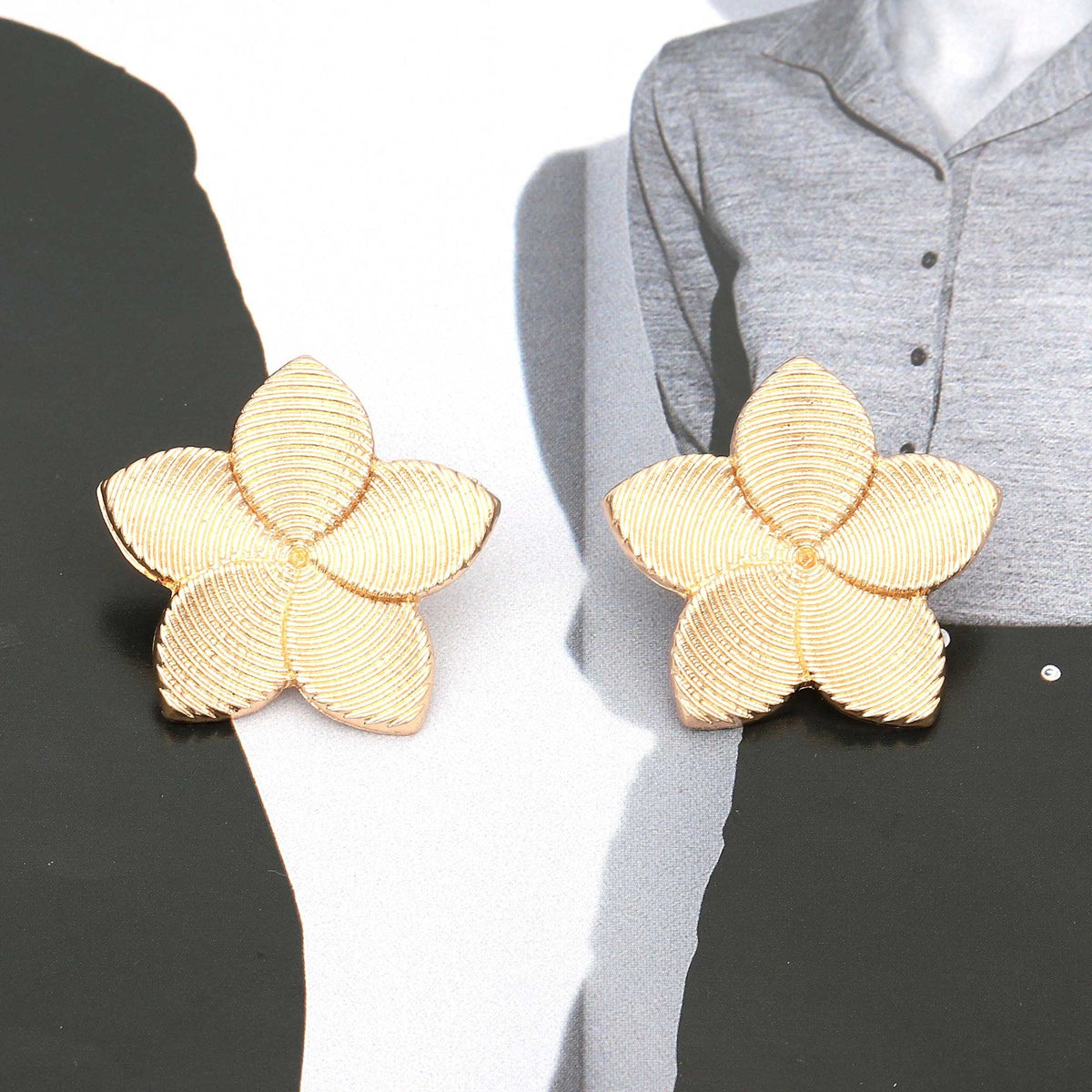 Classic Earring with Timeless Appeal