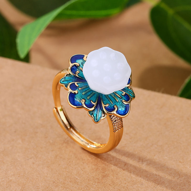 Elegant Silver Ring for Every Occasion