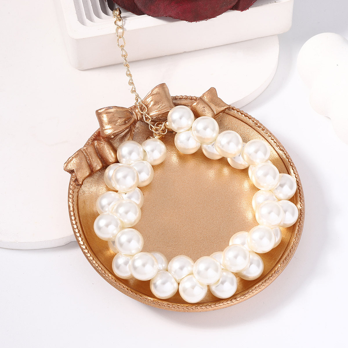Charming Pearl Necklace for Any Occasion