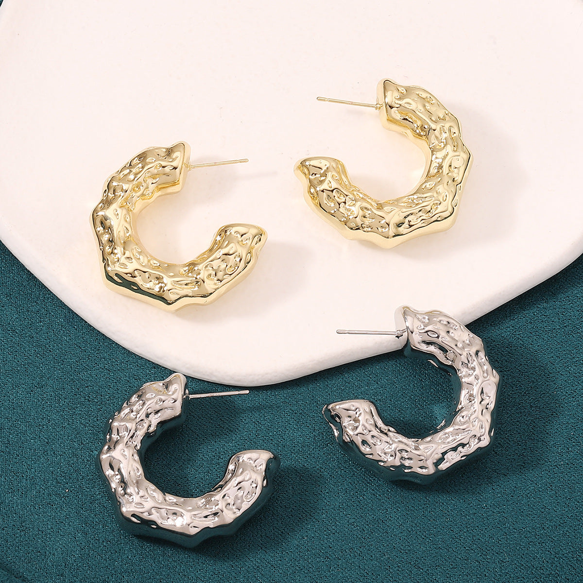Classic Earring with Timeless Appeal