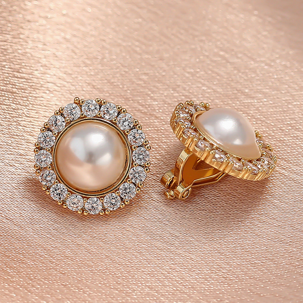 Stunning Gold Earring for Daily Wear