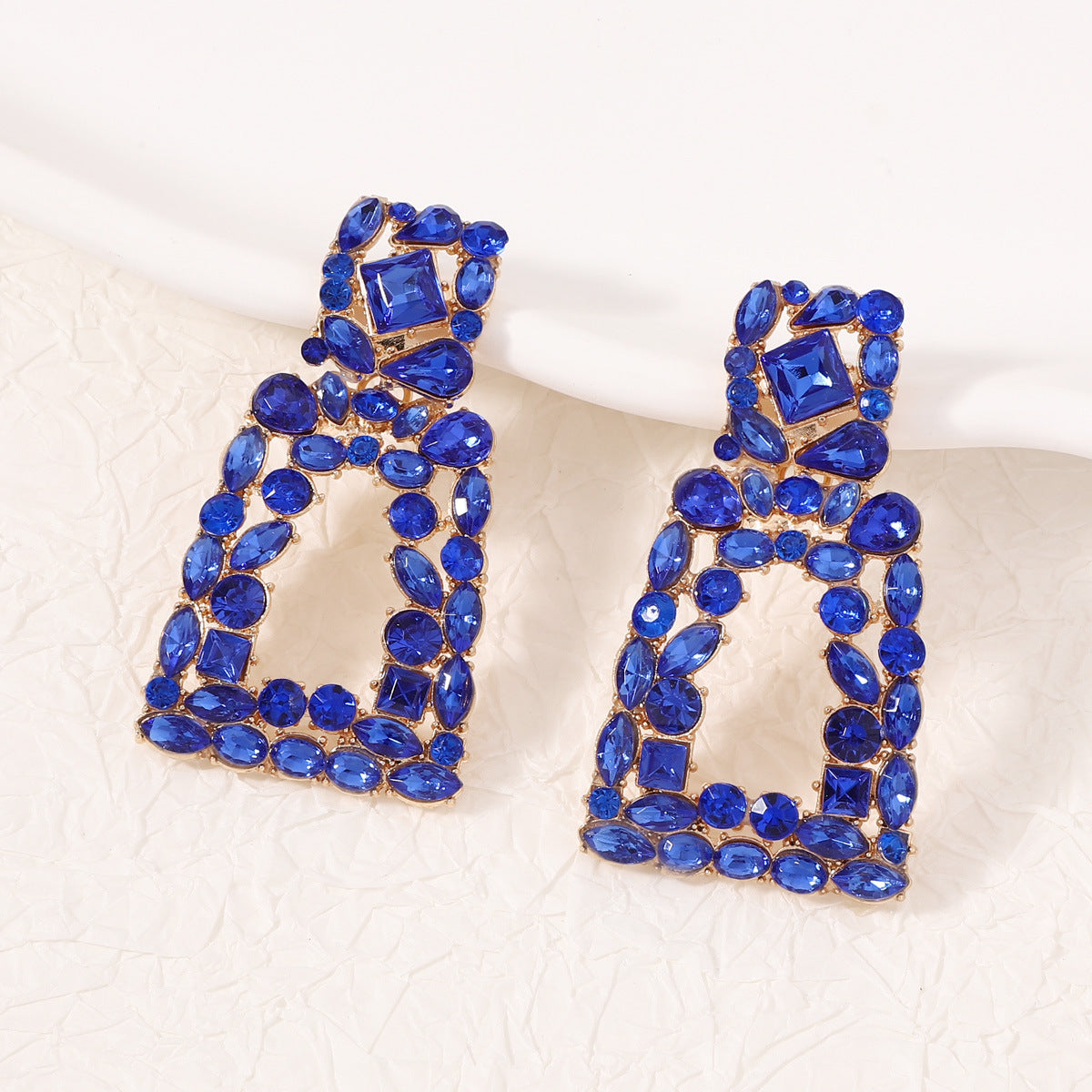 Elegant Earring for Every Occasion