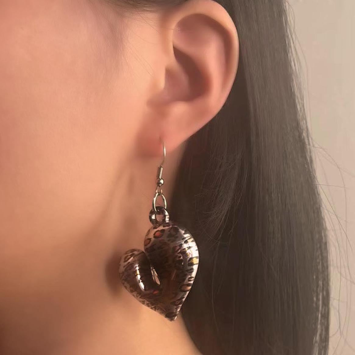 Romantic Silver Piece for Special Moments
