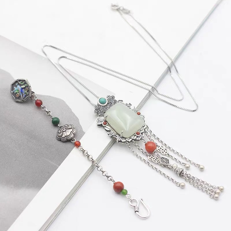Charming Silver Necklace for Any Occasion
