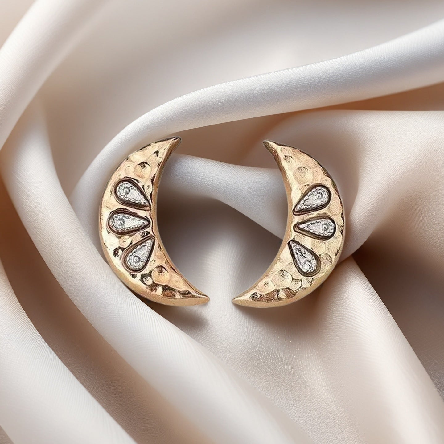 Romantic Earring for Special Moments