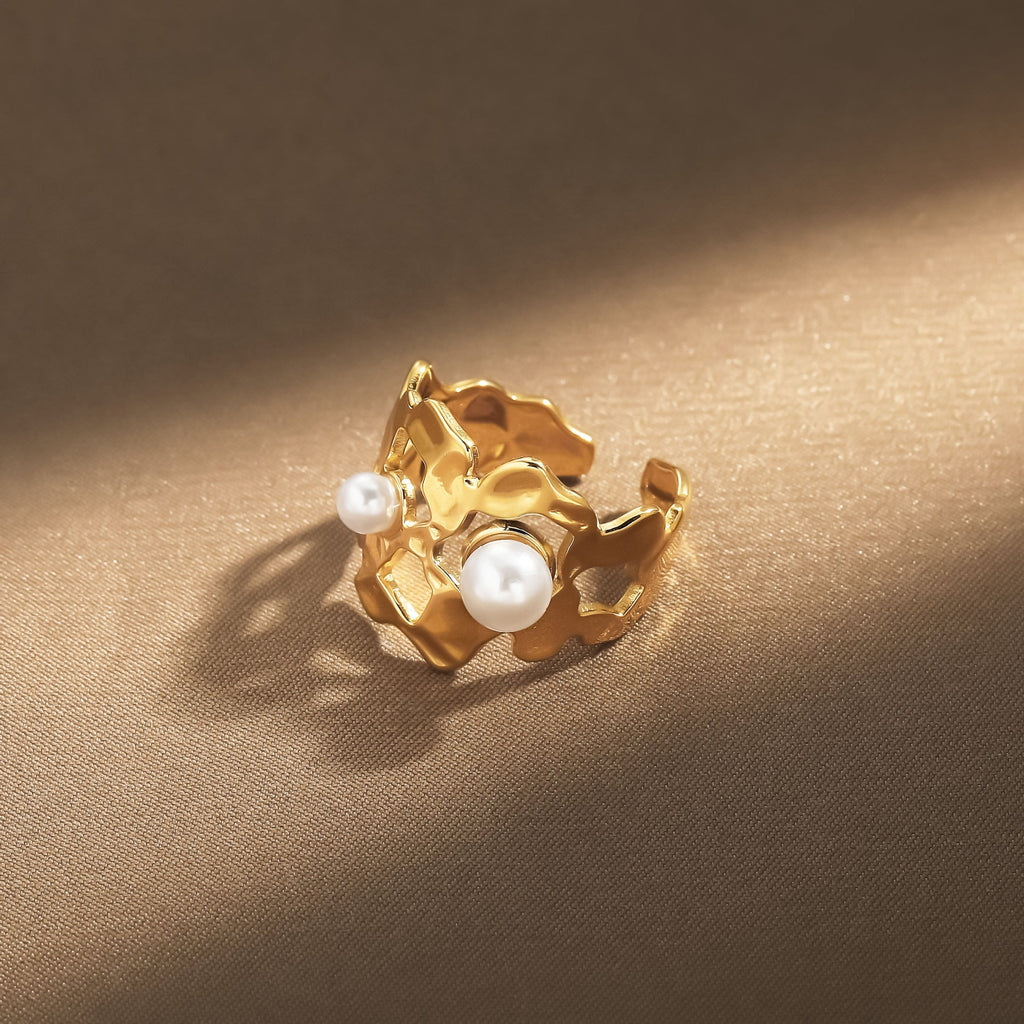 Stunning Gold Bracelet for Daily Wear