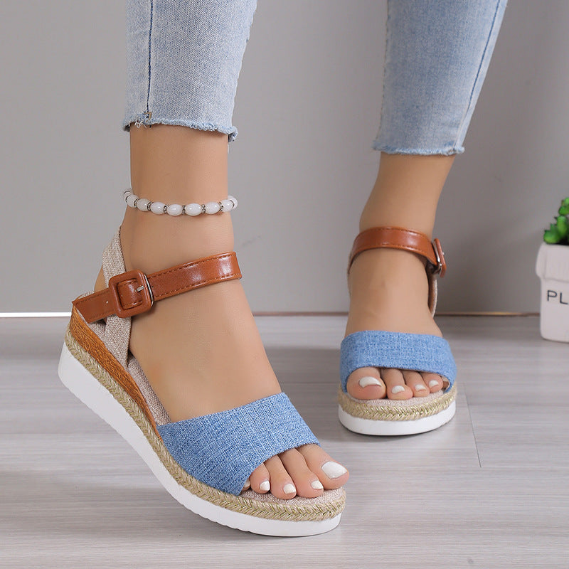 Graceful Orthopedic Sandals for Modern Look
