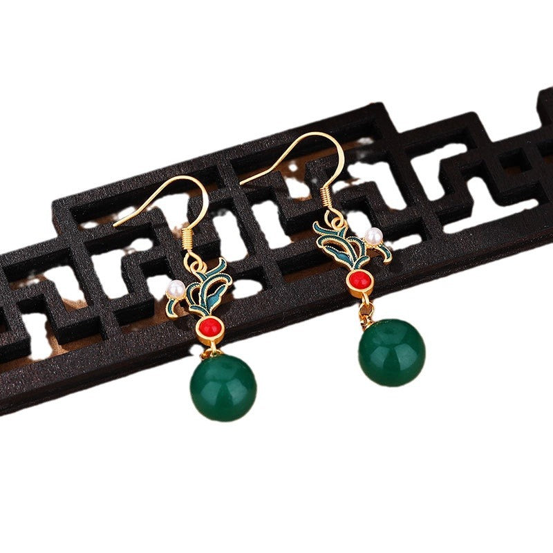 Elegant Gold Earring for Every Occasion