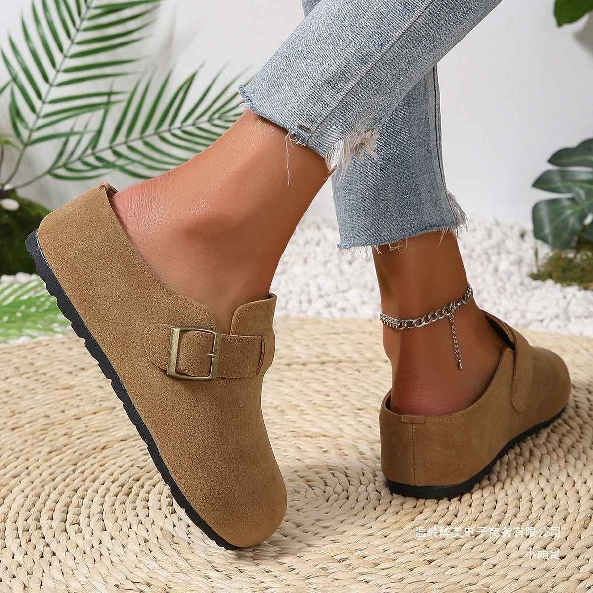 Chic Orthopedic Shoes with Unique Design