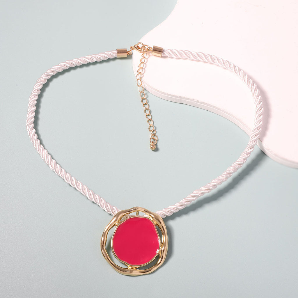Classic Necklace with Timeless Appeal