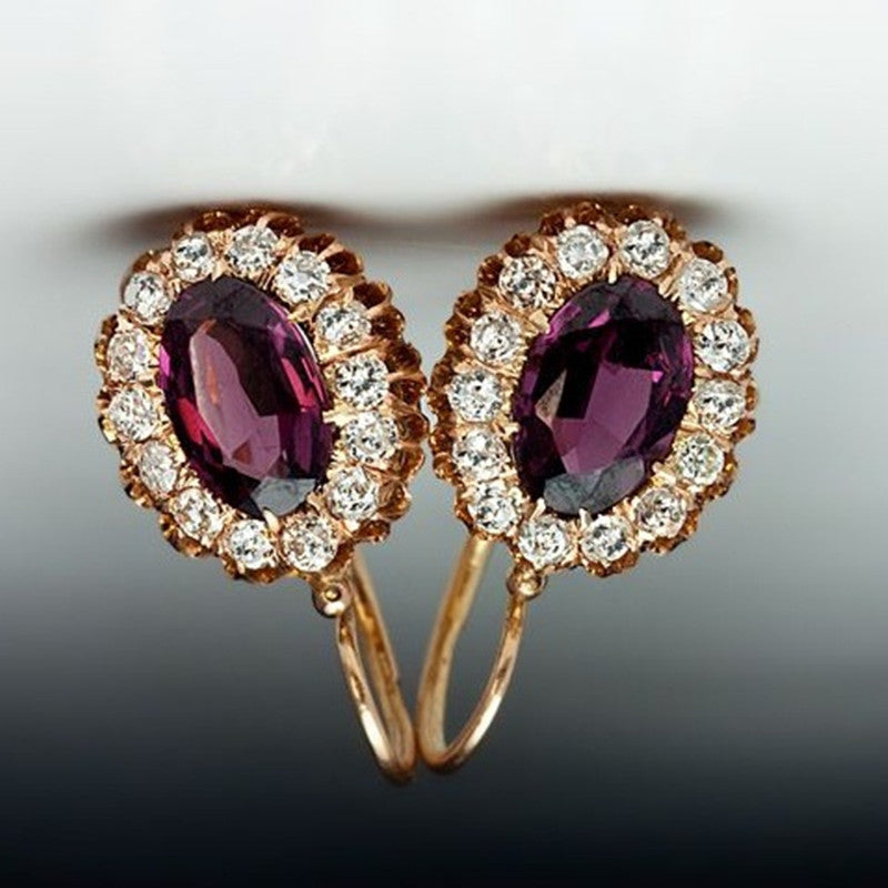 Classic Earring with Timeless Appeal
