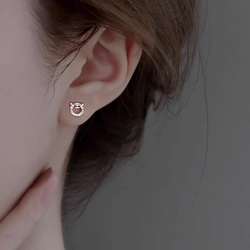 Stunning Earring for Daily Wear