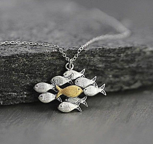Classic Gold Necklace with Timeless Appeal