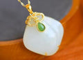 Romantic Silver Necklace for Special Moments