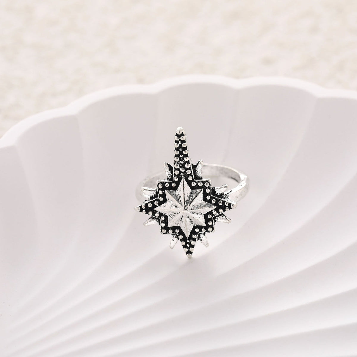 Stunning Ring for Daily Wear