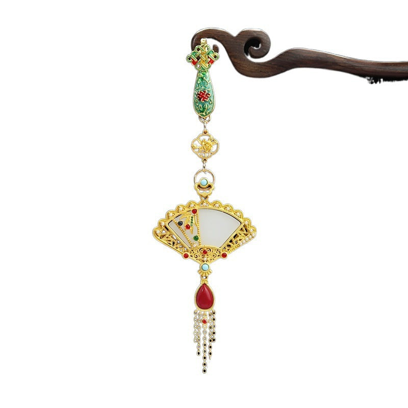 Elegant Gold Pendant for Every Occasion
