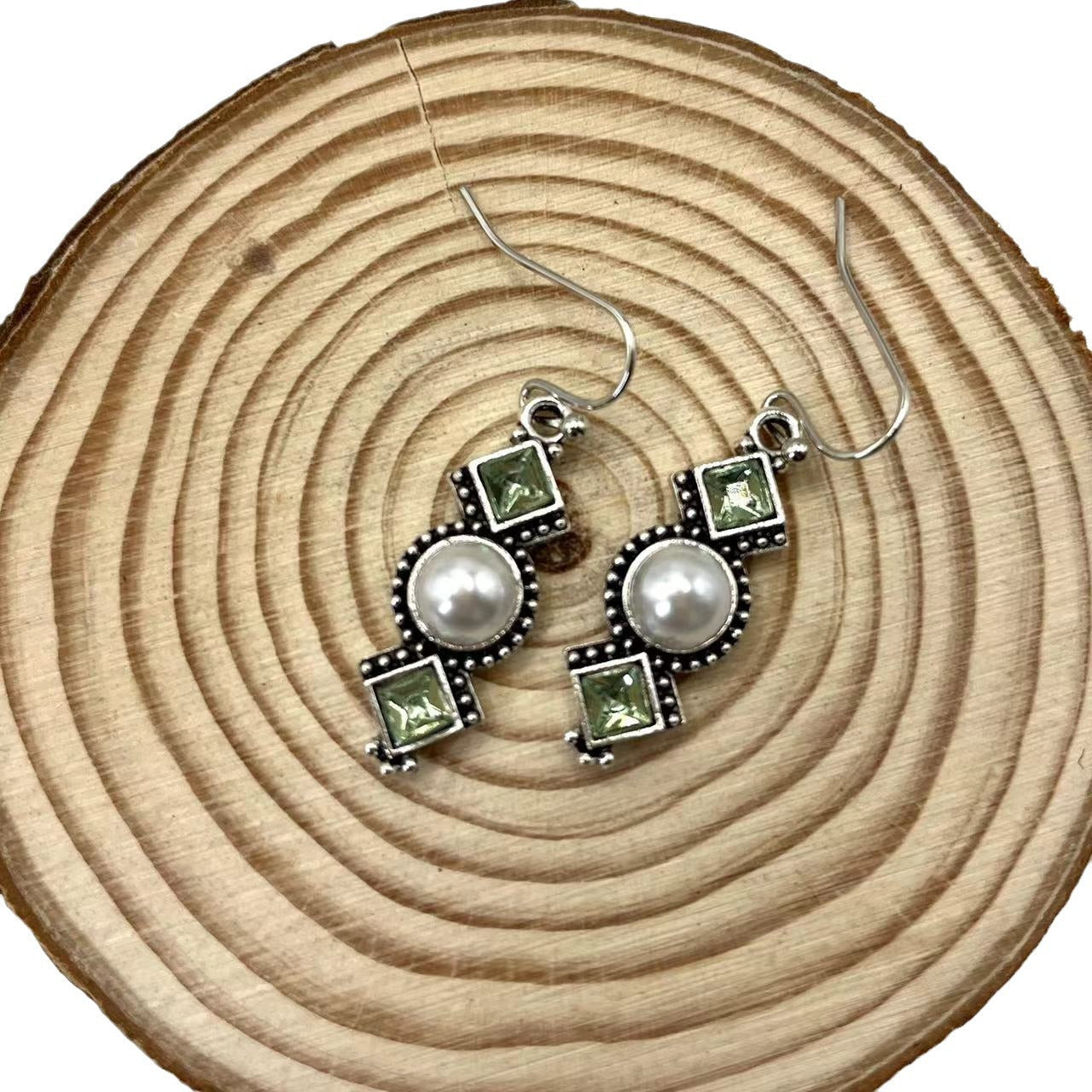 Elegant Pearl Earring for Every Occasion