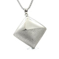 Stunning Necklace for Daily Wear