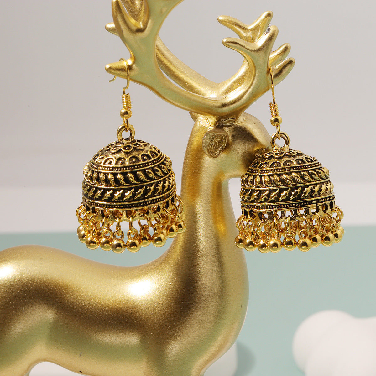 Charming Earring for Any Occasion