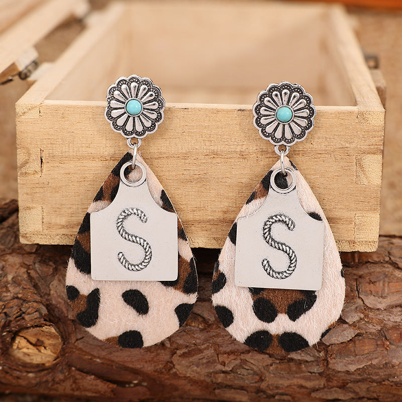 Beautiful Earring with Unique Style