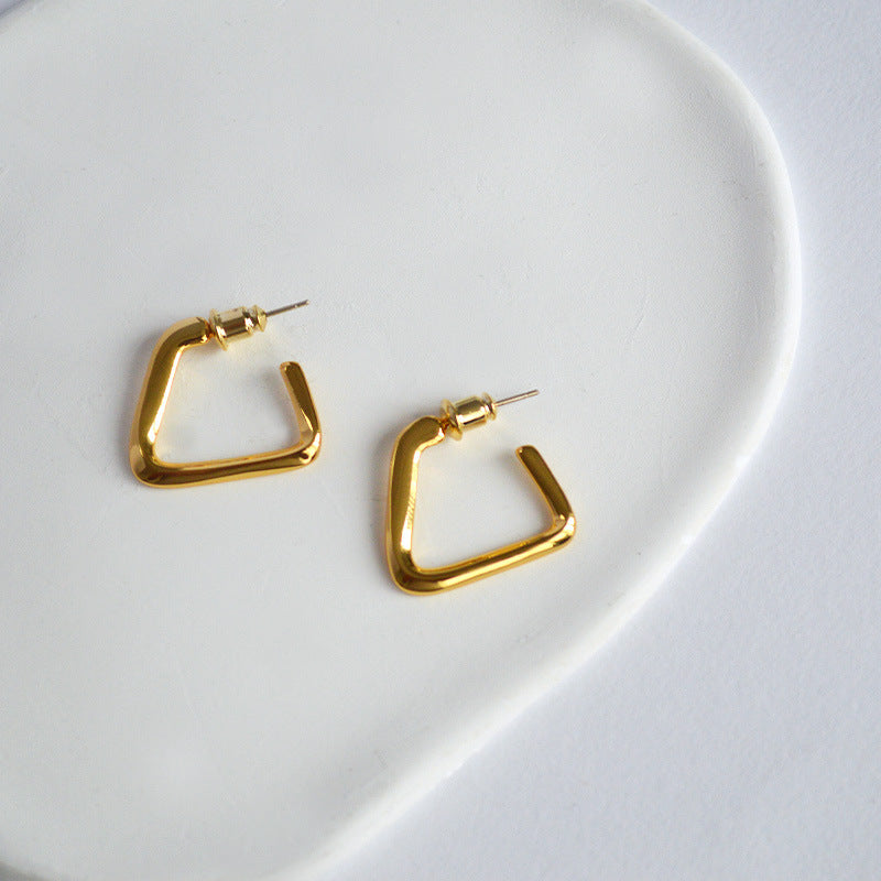 Vintage Handmade Gold Earring