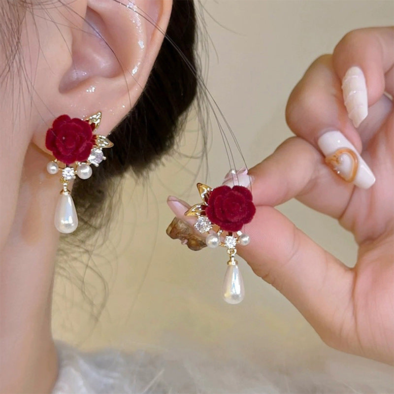 Elegant Pearl Earring for Every Occasion