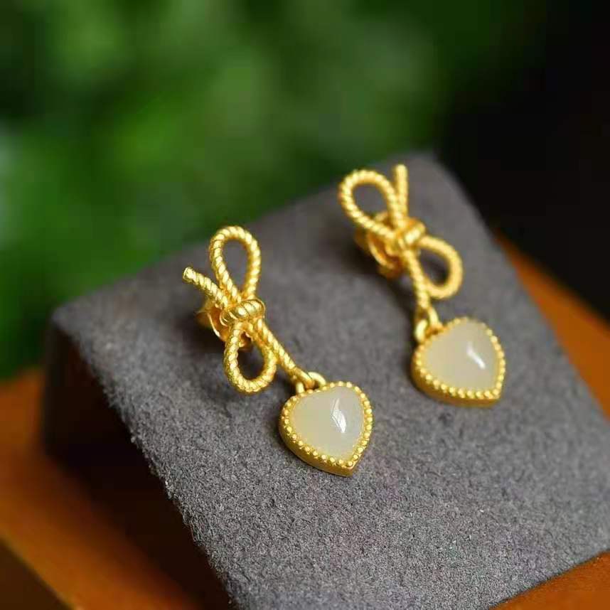 Romantic Earring for Special Moments