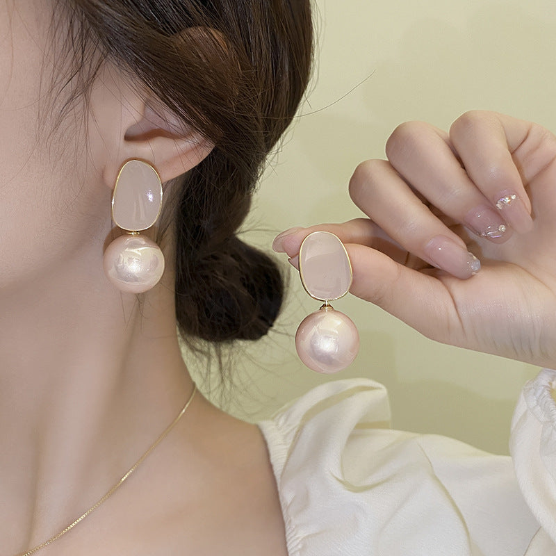 Stunning Pearl Earring for Daily Wear