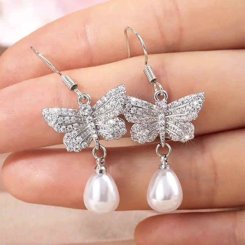 Delicate Artisan Pearl Earring