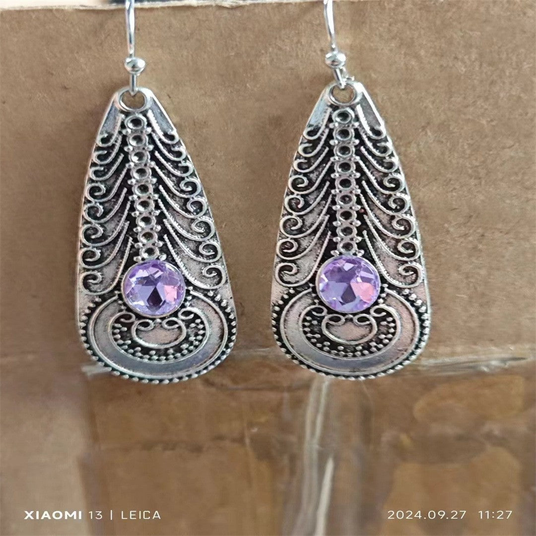 Charming Earring for Any Occasion