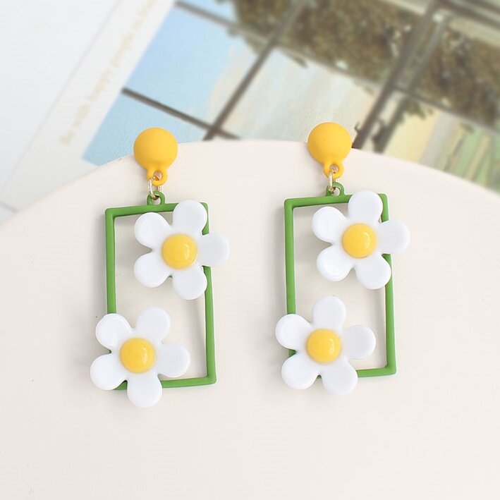 Beautiful Earring with Unique Style