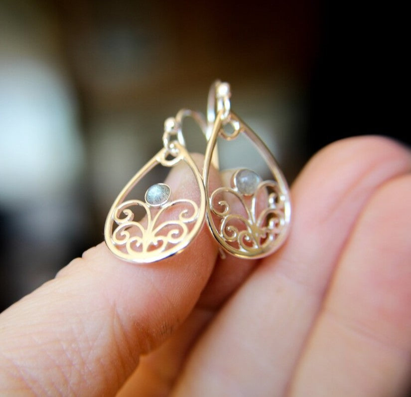Beautiful Earring with Unique Style